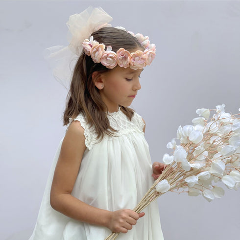 Vestido de niña con encaje portugués en talle, vaporoso, con mucho movimiento, fresco, perfecto para eventos como bodas, xv años, bautizos, cumpleaños de primavera verano.